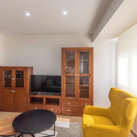 El Piso De Pilar Apartment Llanes Bagian luar foto