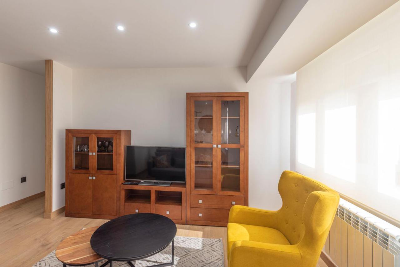 El Piso De Pilar Apartment Llanes Bagian luar foto