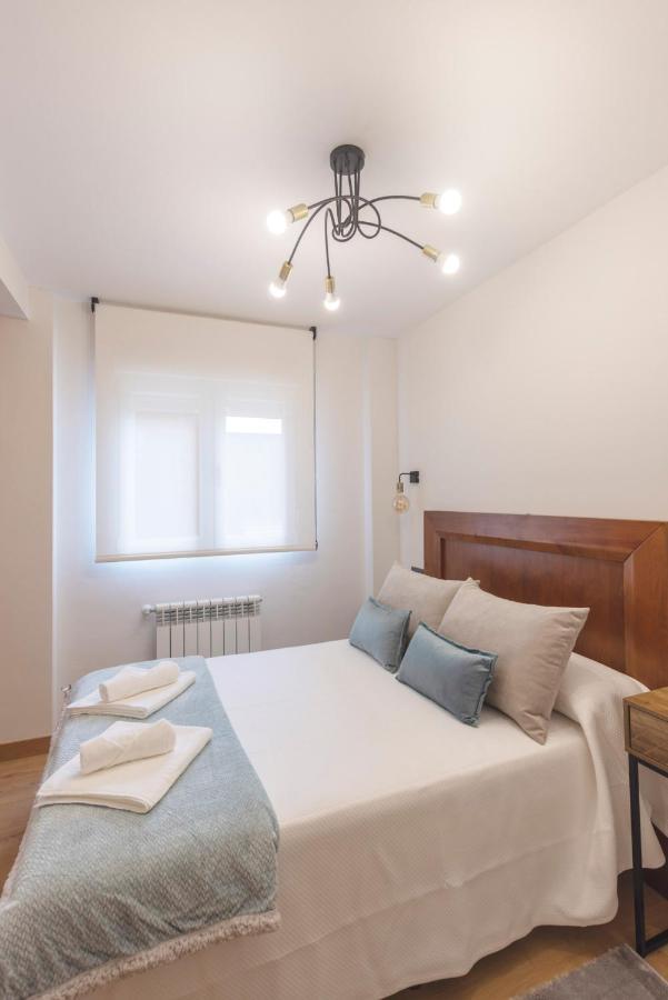 El Piso De Pilar Apartment Llanes Bagian luar foto